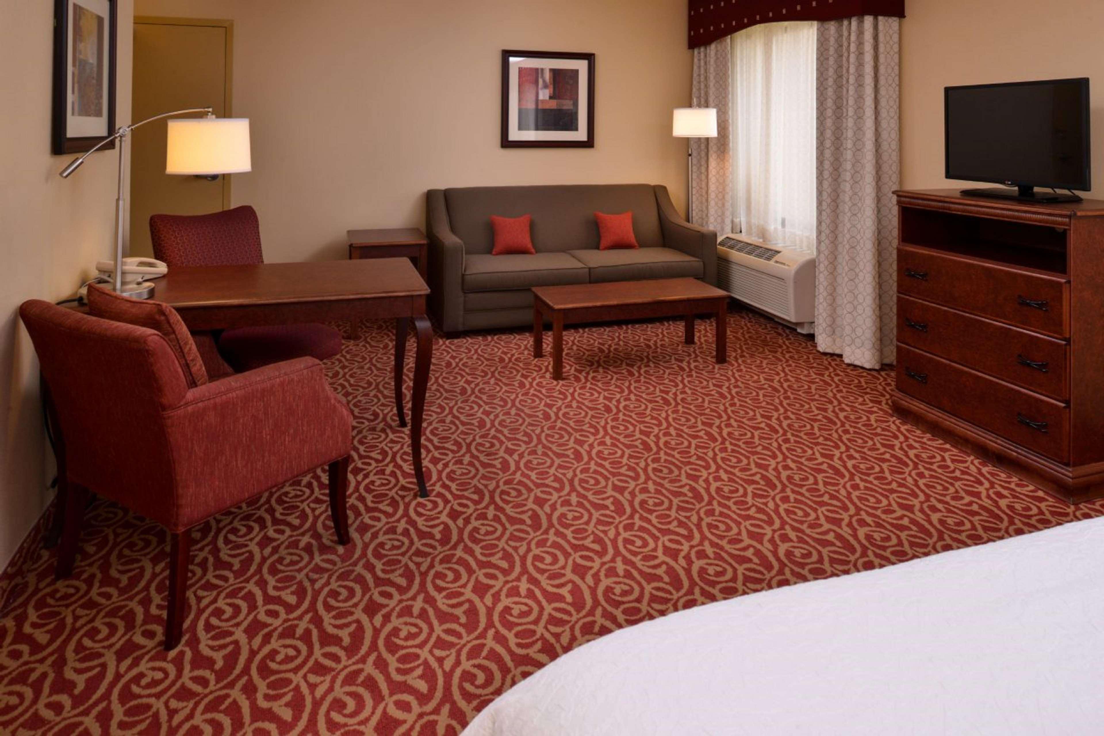 Hampton By Hilton Lincoln Hotel Екстериор снимка