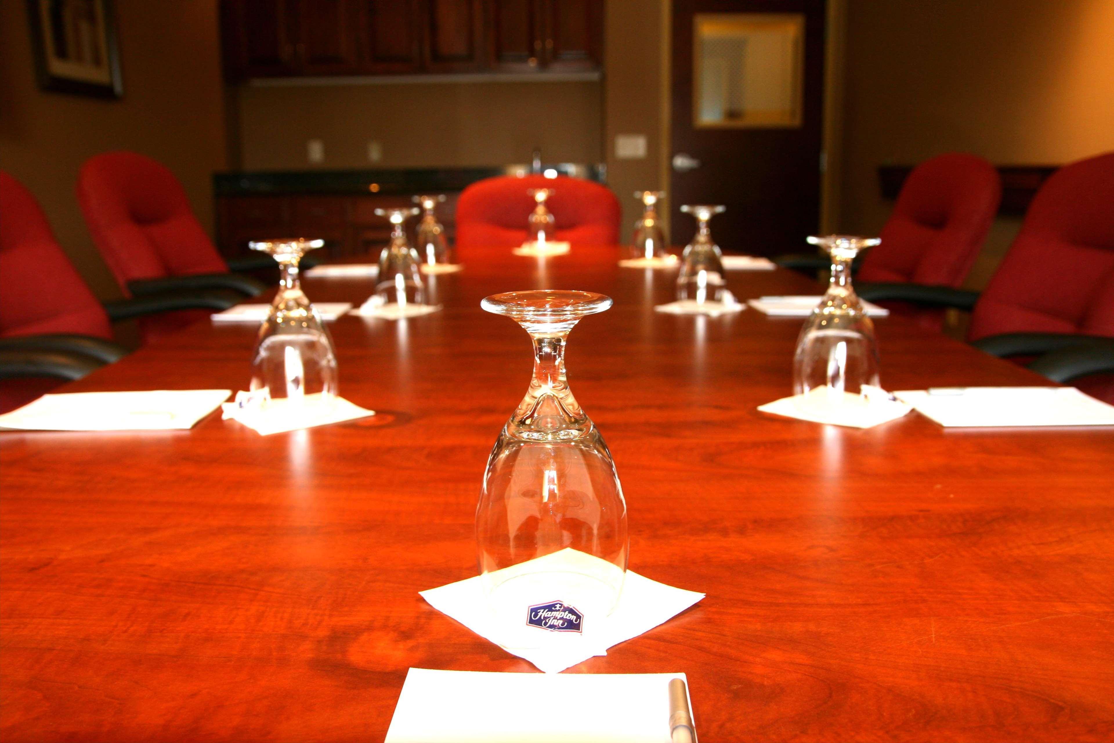 Hampton By Hilton Lincoln Hotel Екстериор снимка